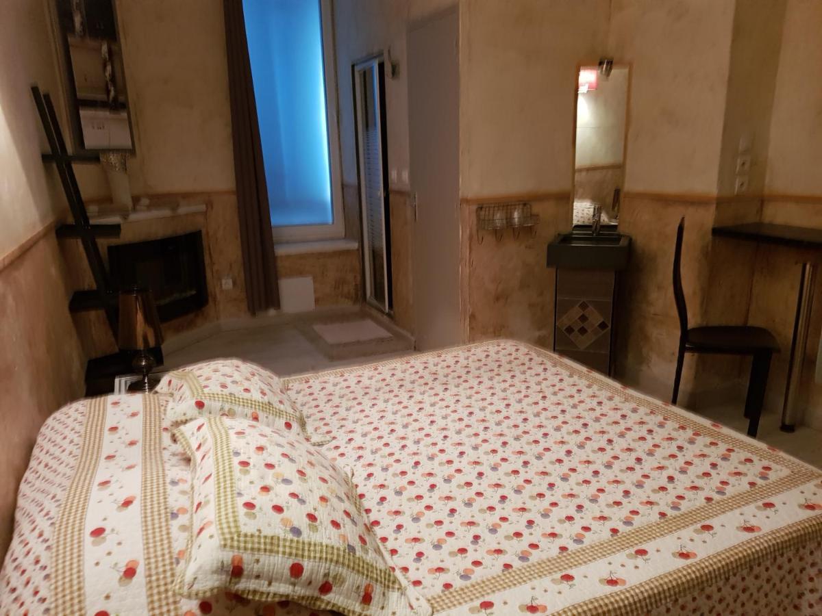 Alpes Hotel *